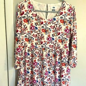 Old Navy White Flower Dress